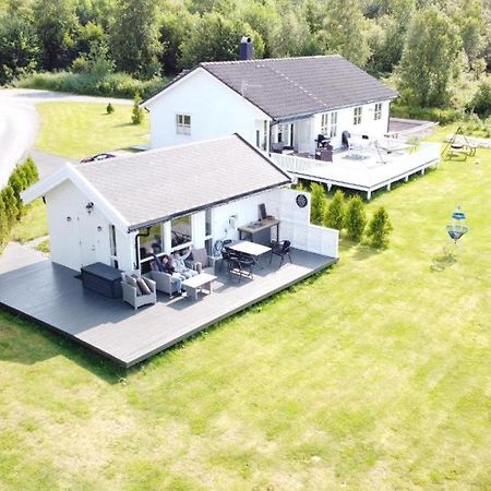 Feriehus Ved Sjoen Tomra Zewnętrze zdjęcie